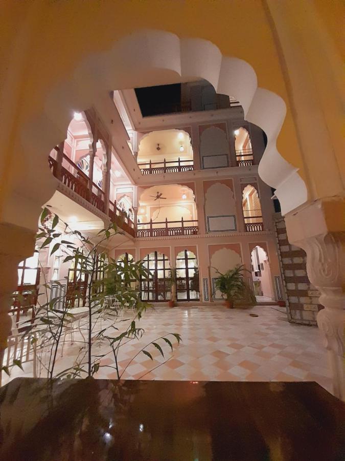 Raj Rajeshwari Haveli Hotel Jaipur Buitenkant foto