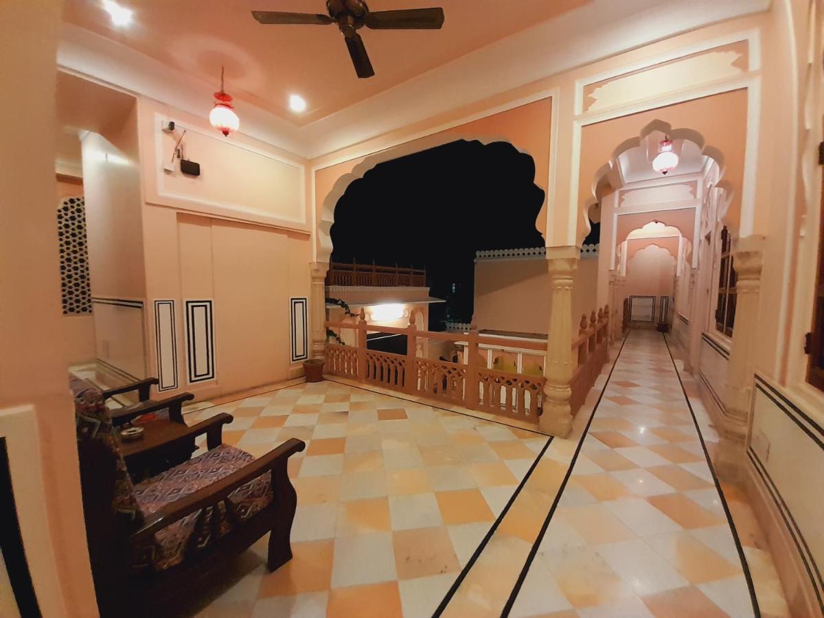 Raj Rajeshwari Haveli Hotel Jaipur Buitenkant foto