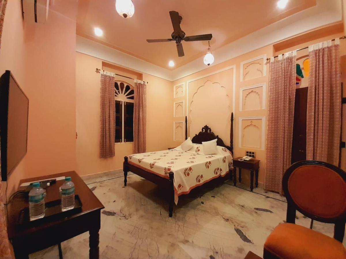 Raj Rajeshwari Haveli Hotel Jaipur Buitenkant foto